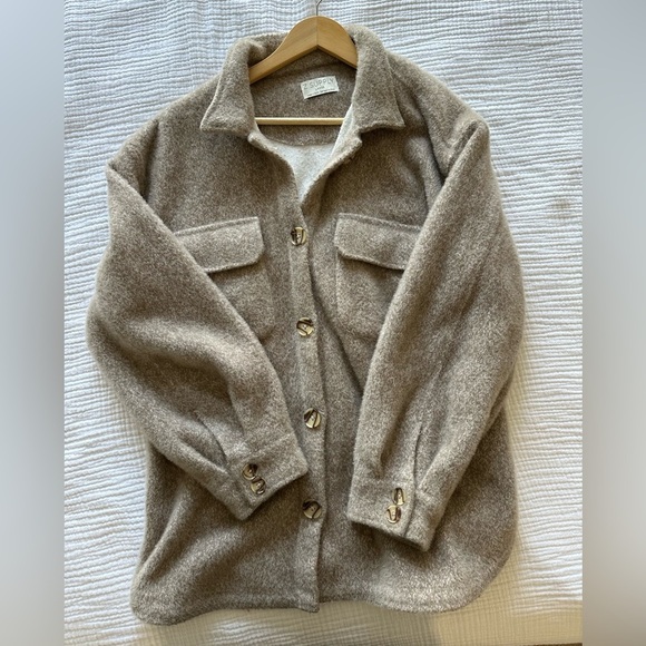 Z Supply Trucker Jacket Soft Beige Cozy Jacket - Picture 5 of 8